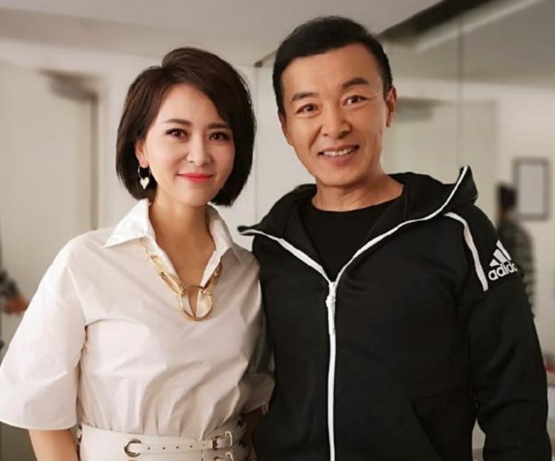 甘萍与黎兵,歌星甘萍的爱人黎兵今年多大岁数