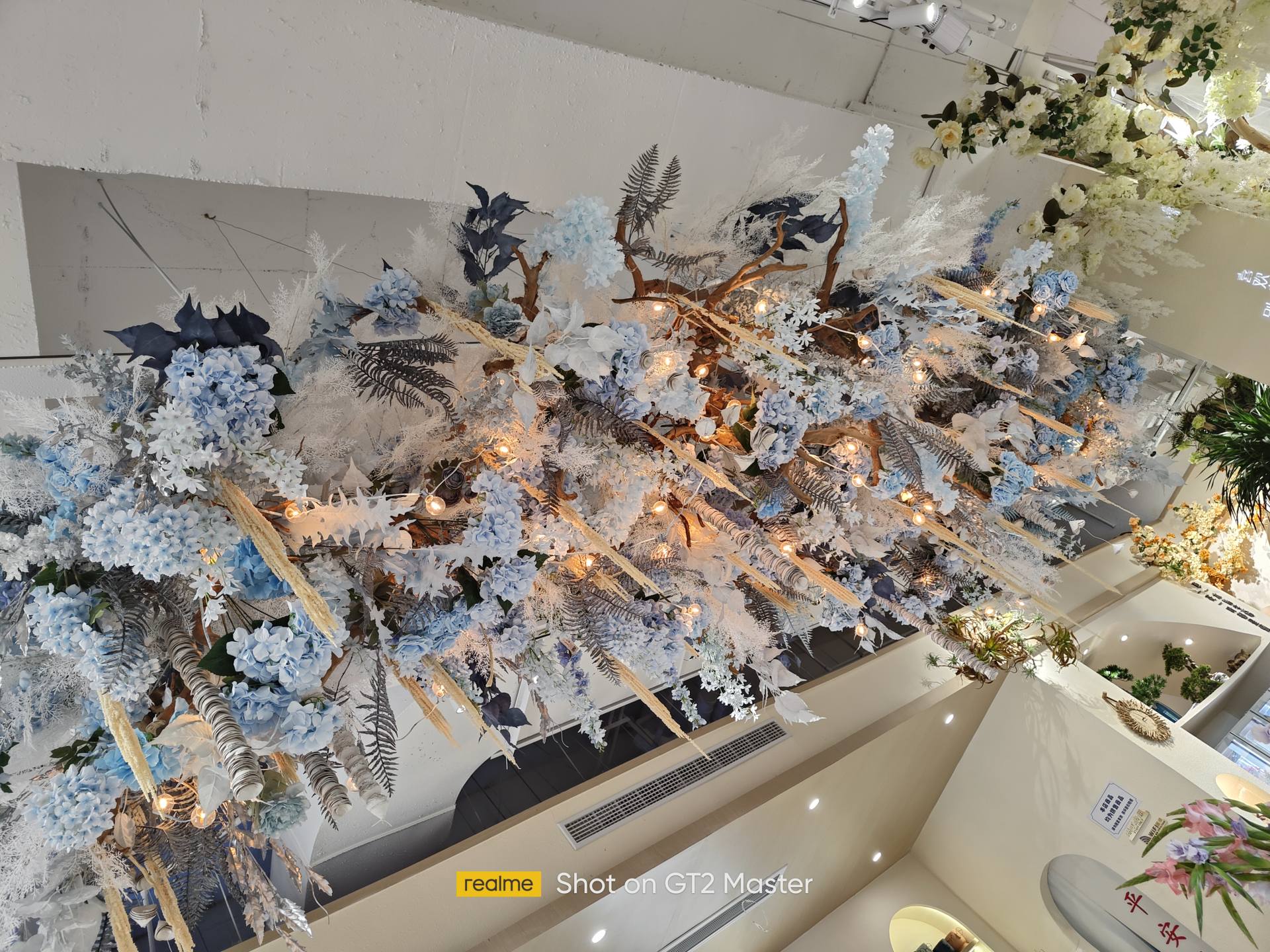 真我gt2大师探索版和上代对比,真我gt2大师探索版评测