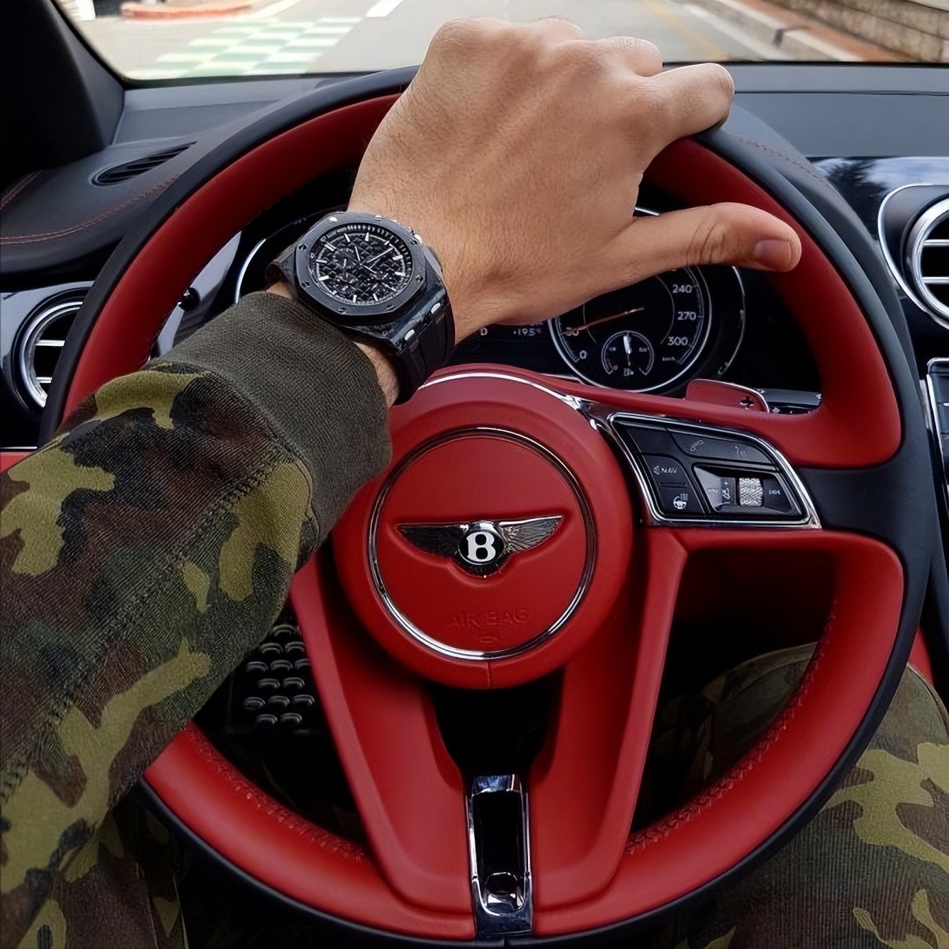 换方向盘车子会贬值吗,换方向盘会导致方向歪吗