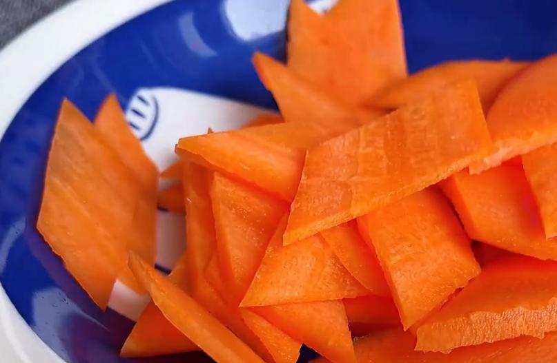 叶酸高的七种蔬菜有哪些,叶酸哪些水果蔬菜食物中含量较多