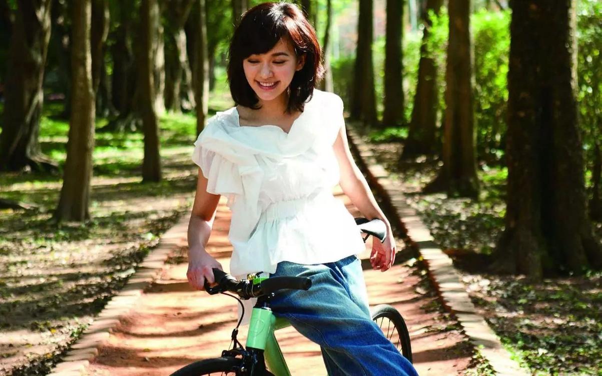 陈意涵的三件事,陈意涵晒照引争议