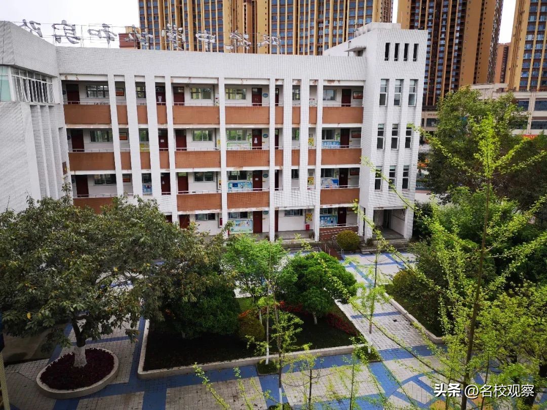 榜上有名！双流中学荣获“引领型”一级示范性普通高中称号