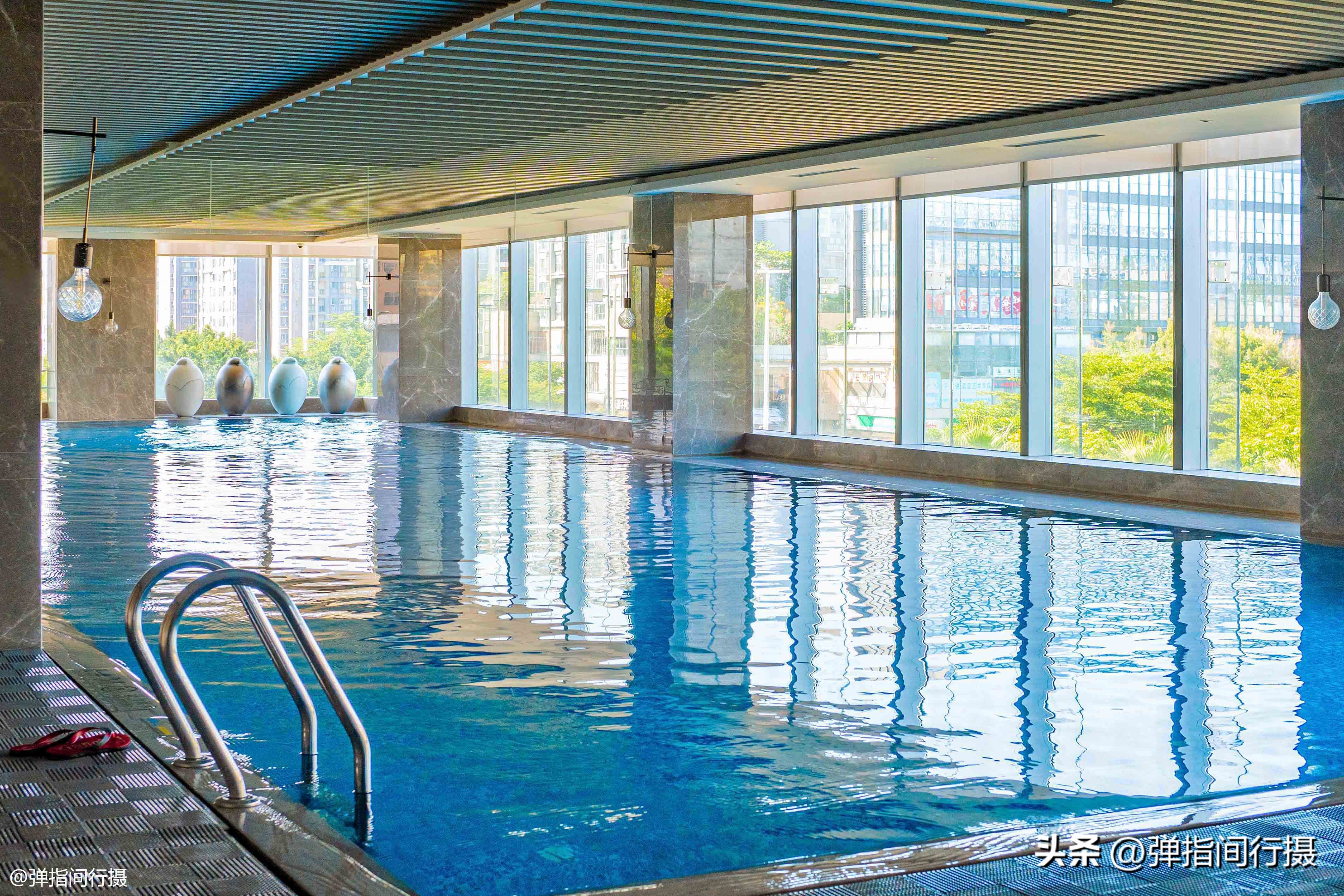 深圳机场希尔顿逸林酒店订房,北京希尔顿逸林旅游