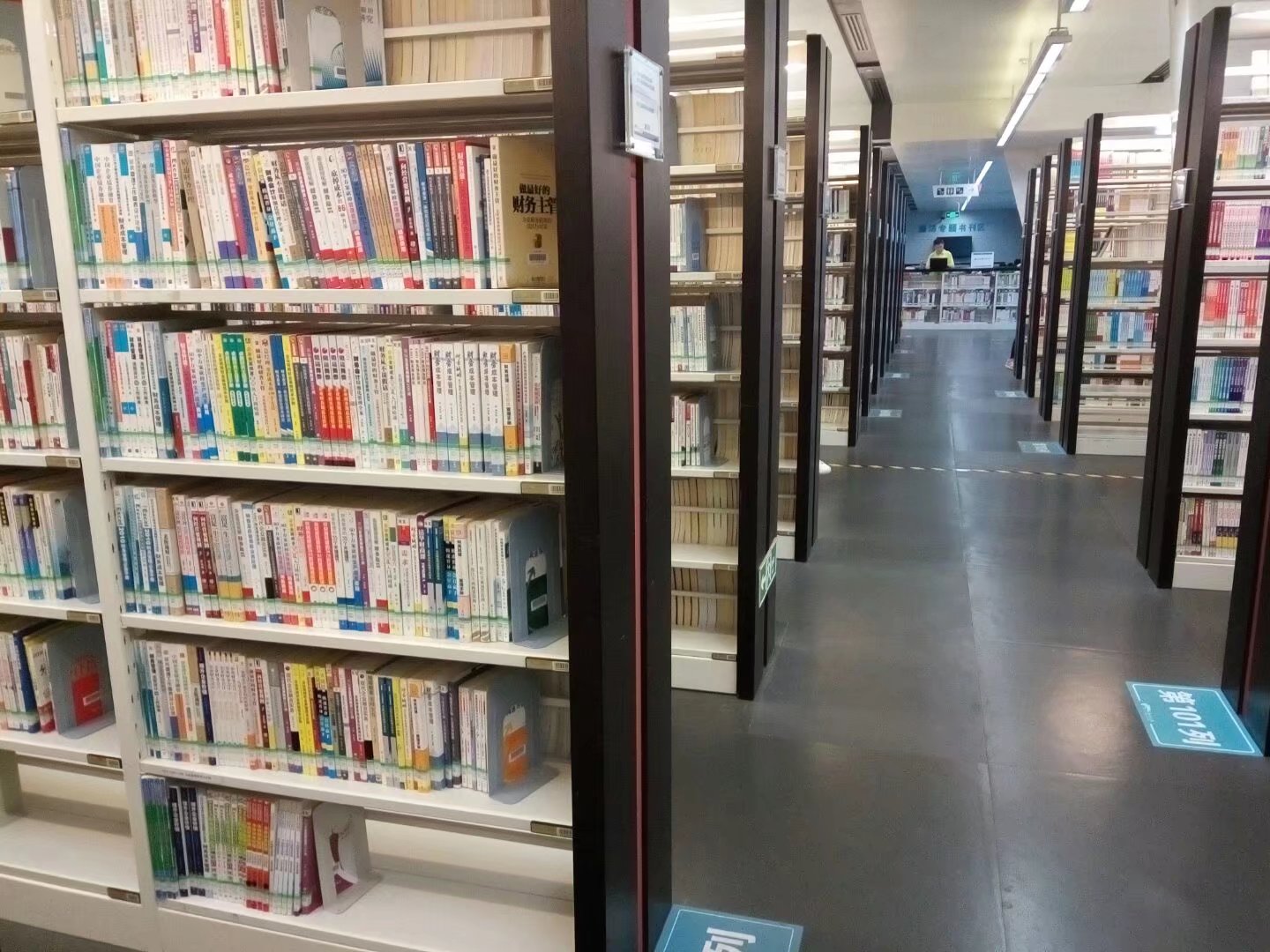 学校指定书店买教辅资料怎么投诉,指定书店卖教辅