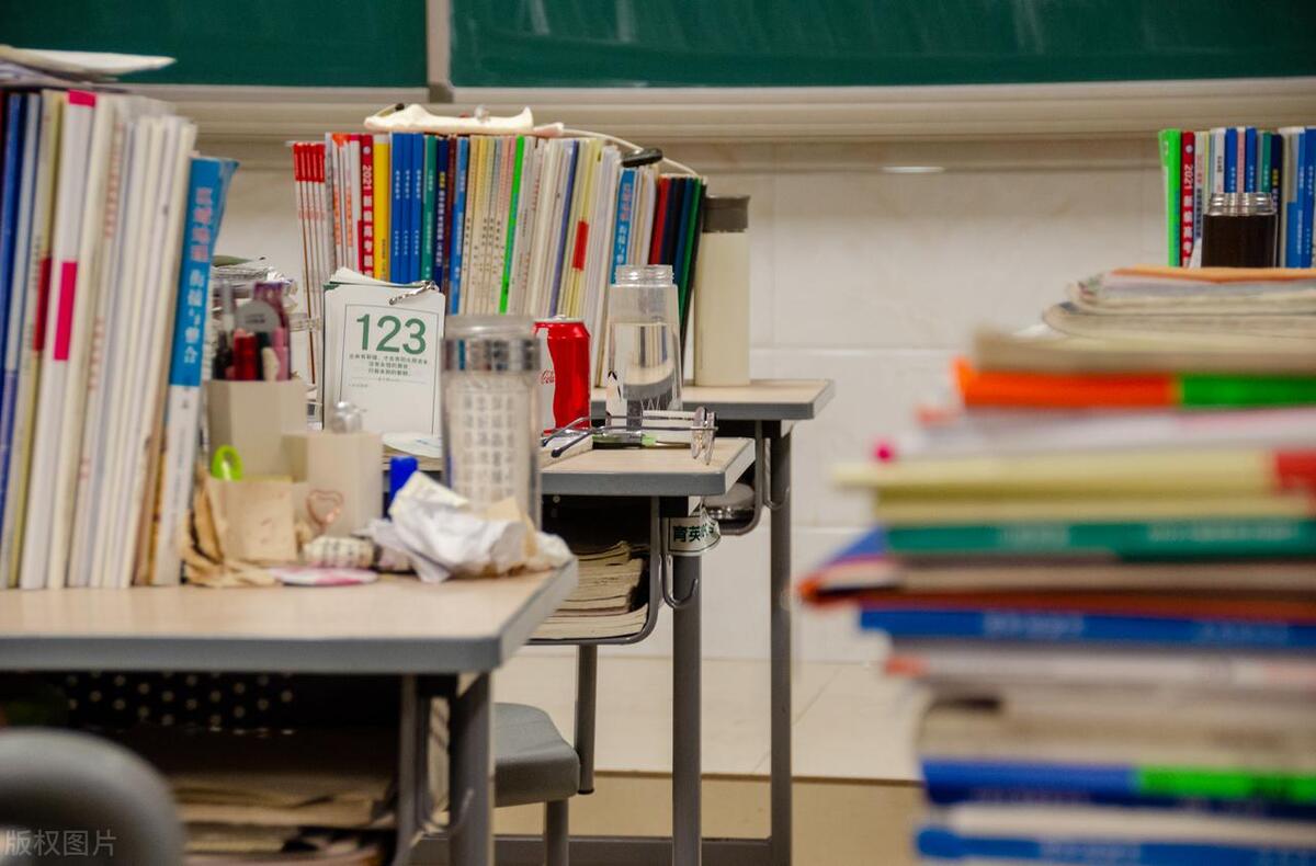 高三毕业送给班主任的礼物,适合高三班主任给学生的礼物