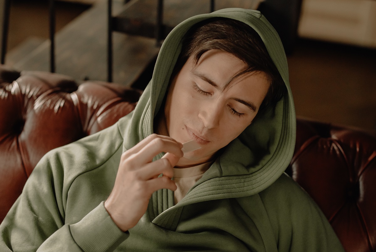 姐姐自私作为弟弟怎么办,如果弟弟不争气当姐姐的该怎样办