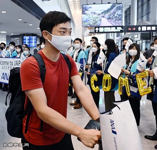 即使回去隔离7天也要来日本迎来重启入境游后的首批旅游团太热情