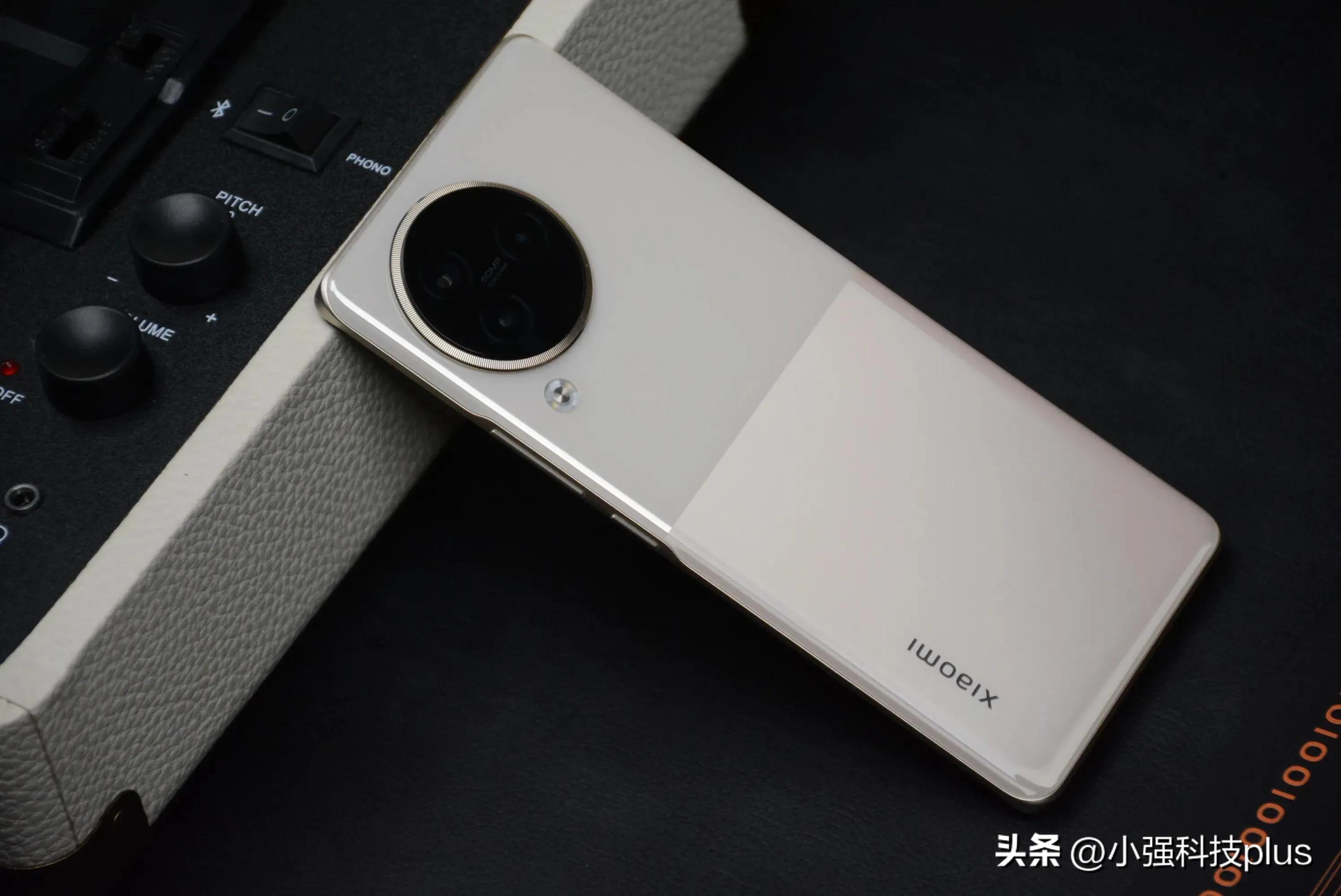 2500左右最值得入手的手机推荐,2500左右最值得入手的手机首选