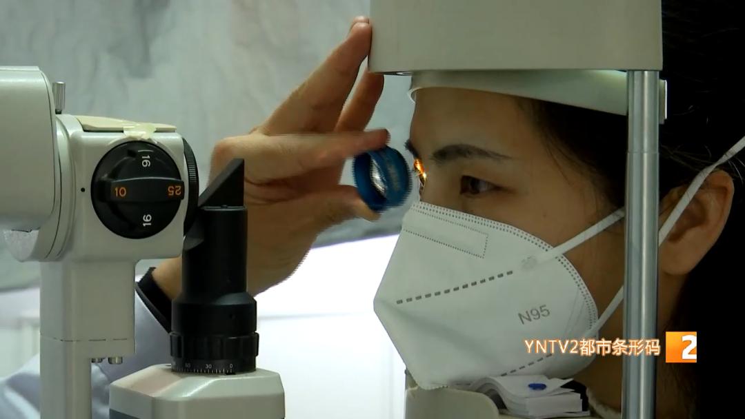 感染新冠后眼睛肿用什么药,感染新冠后眼睛充血怎么办