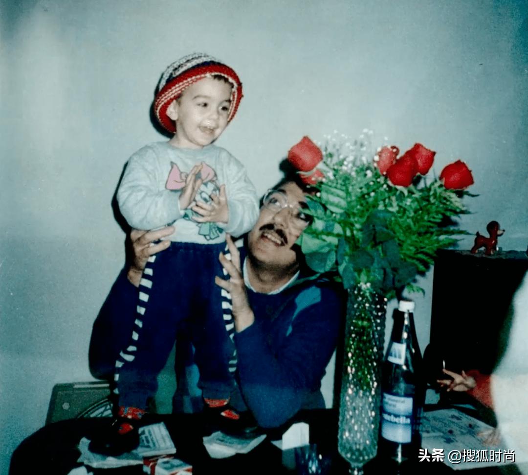 柜姐实现爱马仕自由，足球巨星C罗的女友可不只是个性感的*物尤**