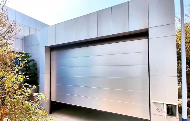 车库门翻板门受阻回弹怎么解决,车库翻板门卡上面的轴怎么处理