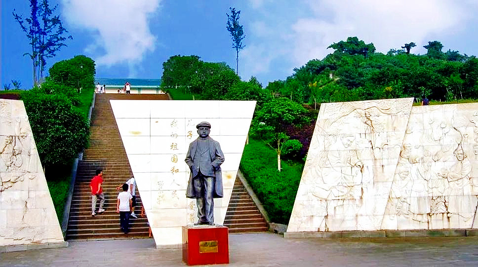 砥砺奋进笃行不怠未来可期,砥砺奋发笃行不殆