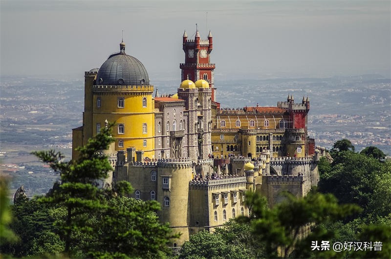 葡萄牙的地理位置和人口规模,葡萄牙地理位置及人口