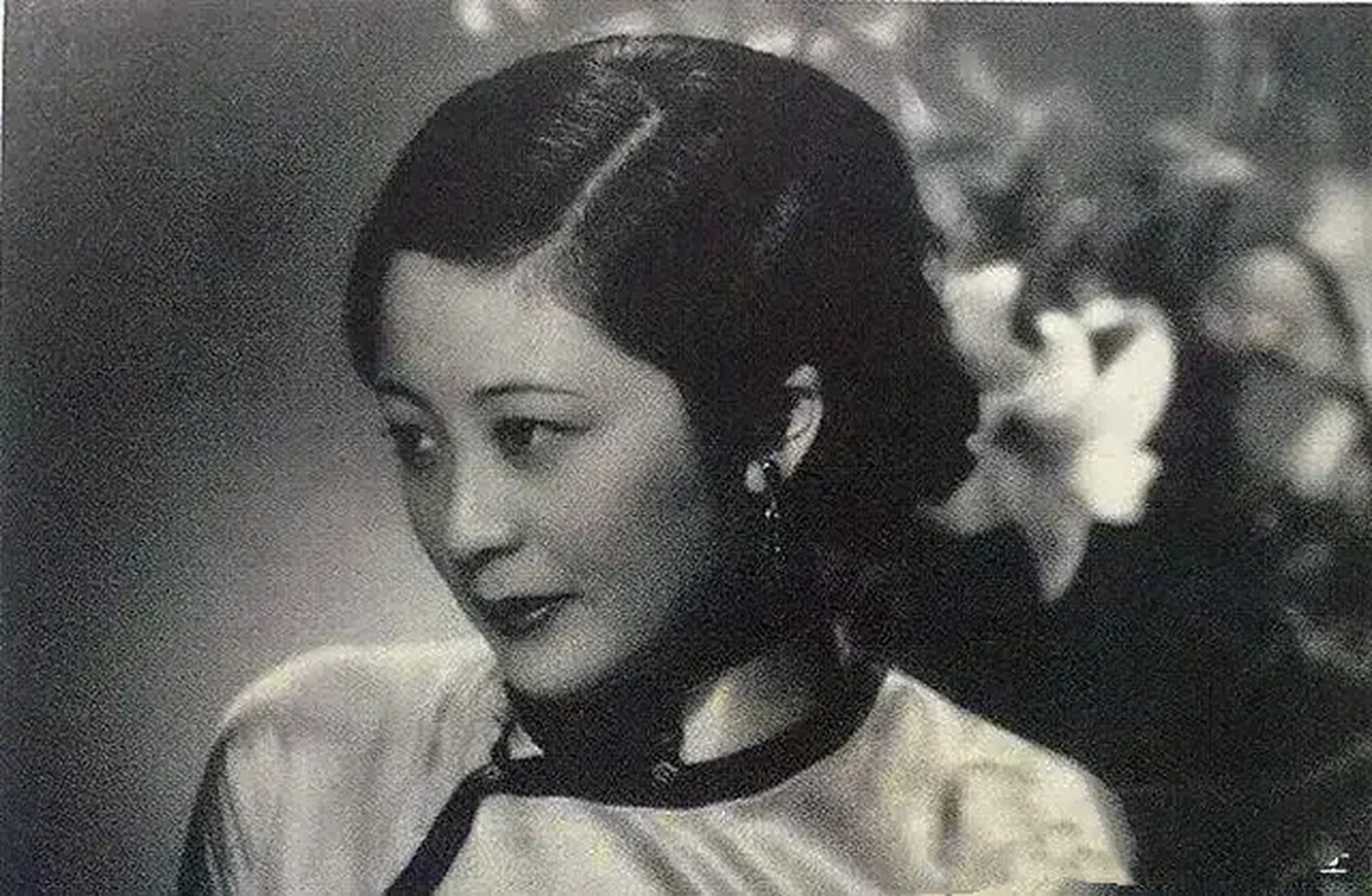 孔令侃为什么娶了二十多岁的女人,孔令侃为什么娶二十岁的女人