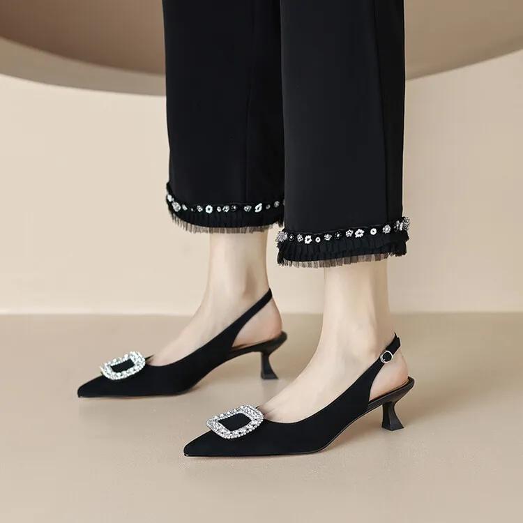 一款女人味十足的夏季高跟鞋,夏季女人味细跟高跟鞋