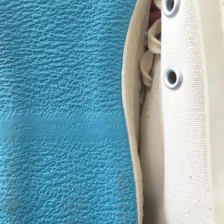 别再穿匡威了,别再穿烂大街的小白鞋了