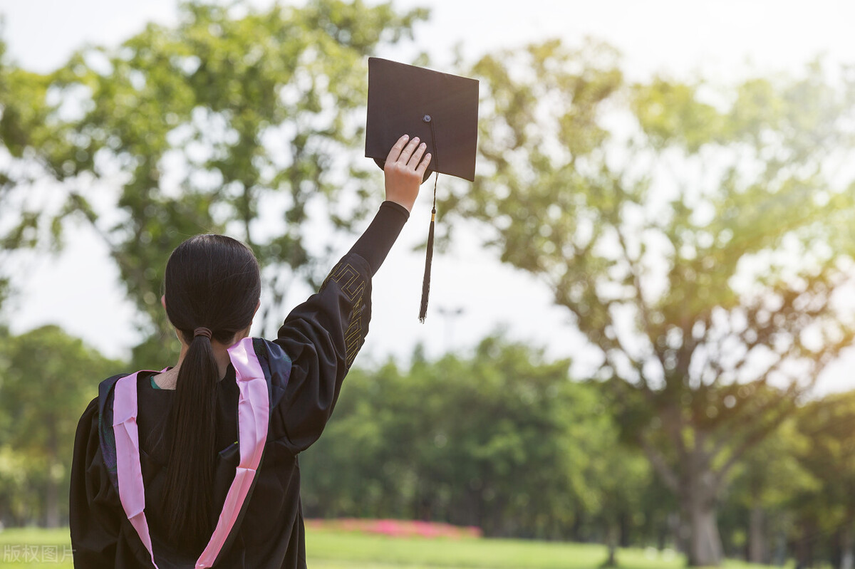 大学里三观不正的人怎么办,大学中不可深交的三类人