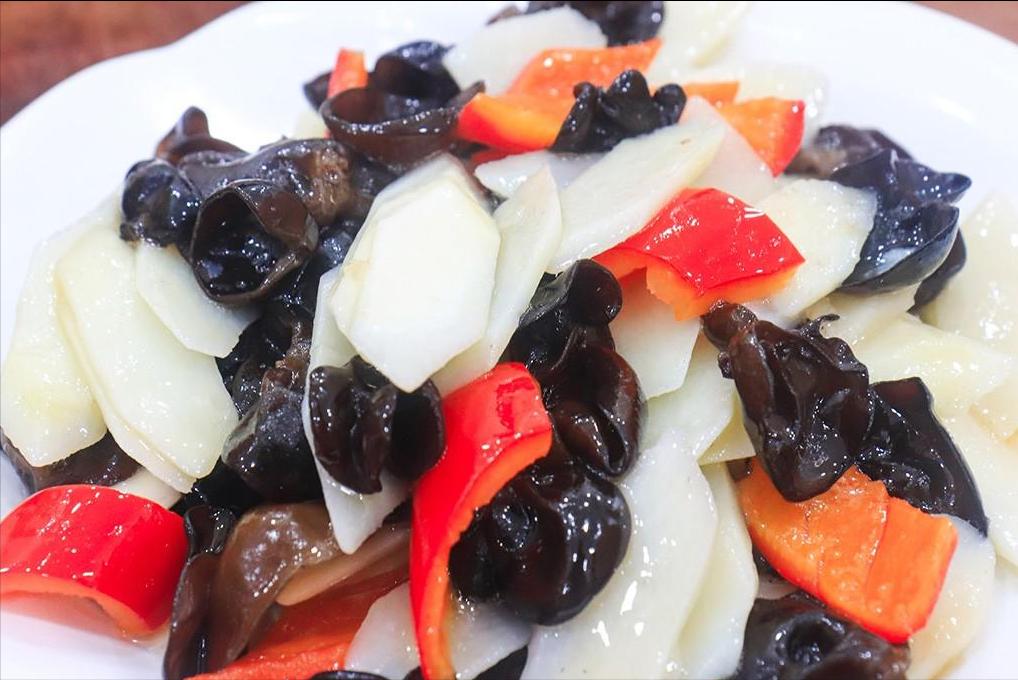 疫情囤菜要囤不喜欢吃的菜,疫情期间多囤口粮