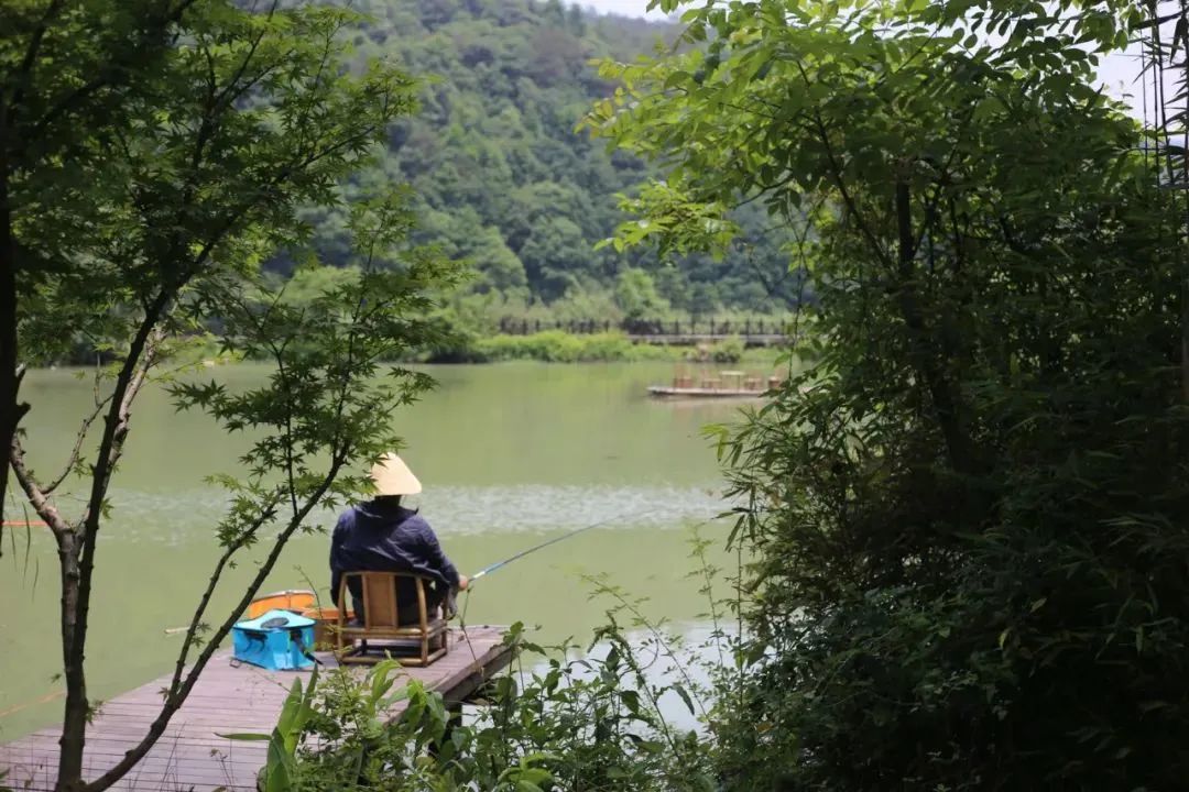 云雾缭绕人间仙境富春山居图,富春山居图旅游