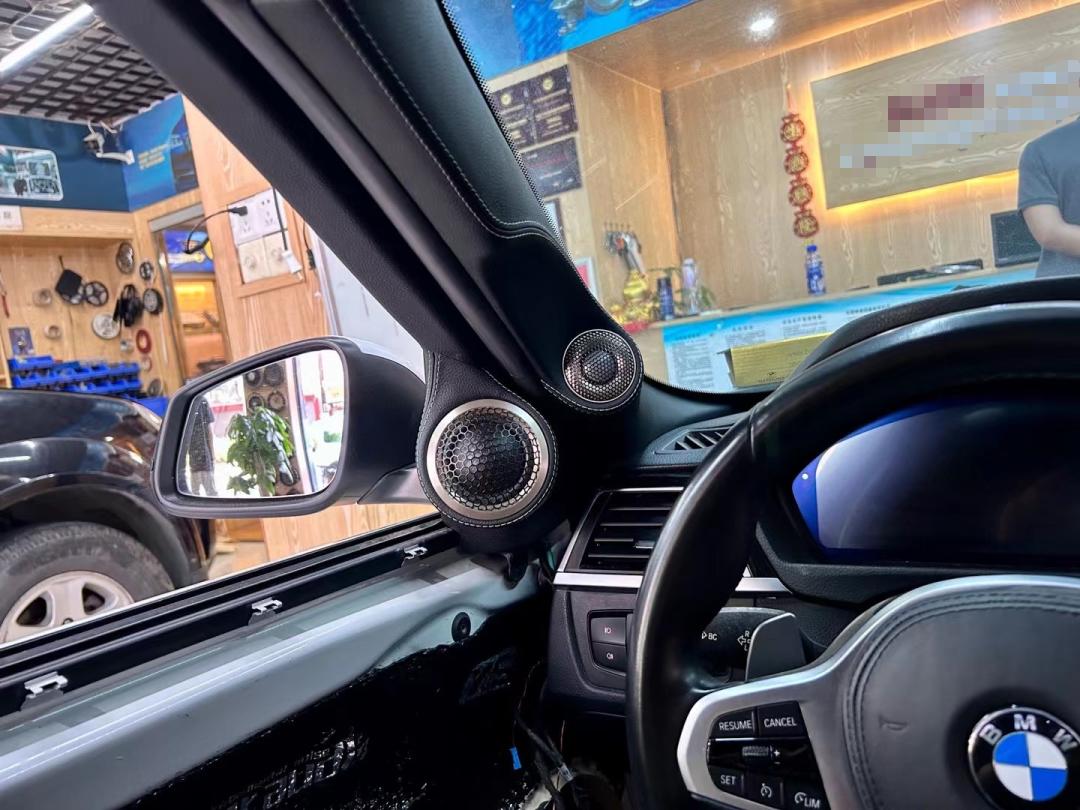 宝马3系提升豪华感,宝马3系升级蓝驱音响效果