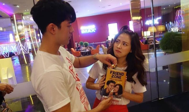 偶像剧照进现实！泰国顶流女星被男演员公开告白，5年友情变爱情