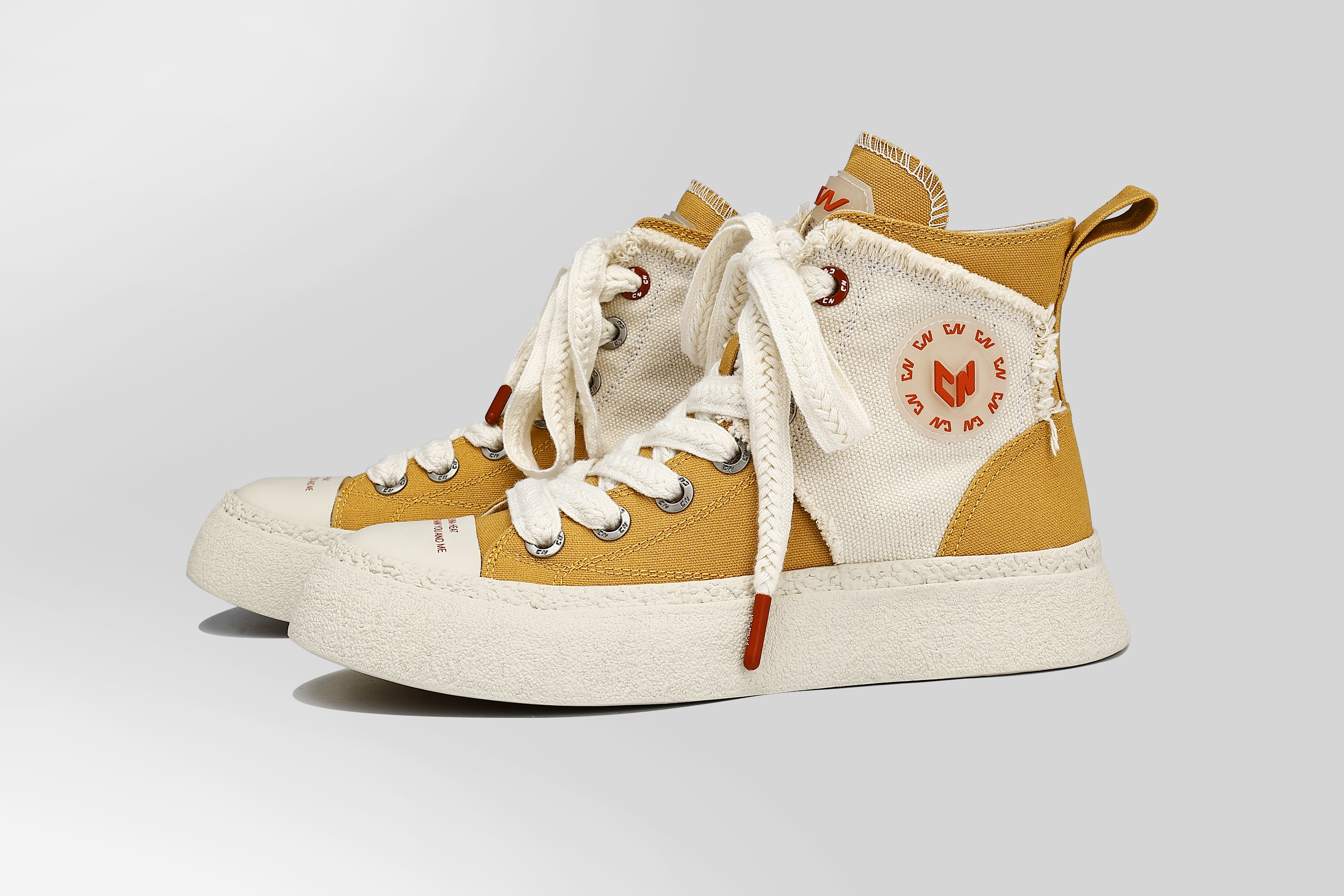 与匡威万斯一样的便宜帆布鞋,帆布鞋不只有匡威和万斯