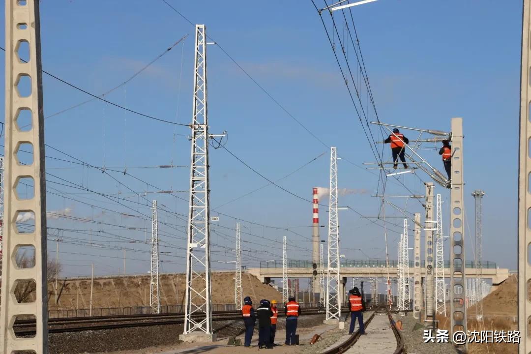 涨知识铁道信号知识汇总,动车接触网不会磨坏吗