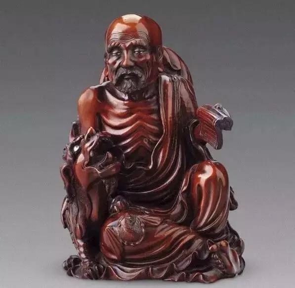 佛手雕件的寓意和象征,翡翠常见的雕件及寓意