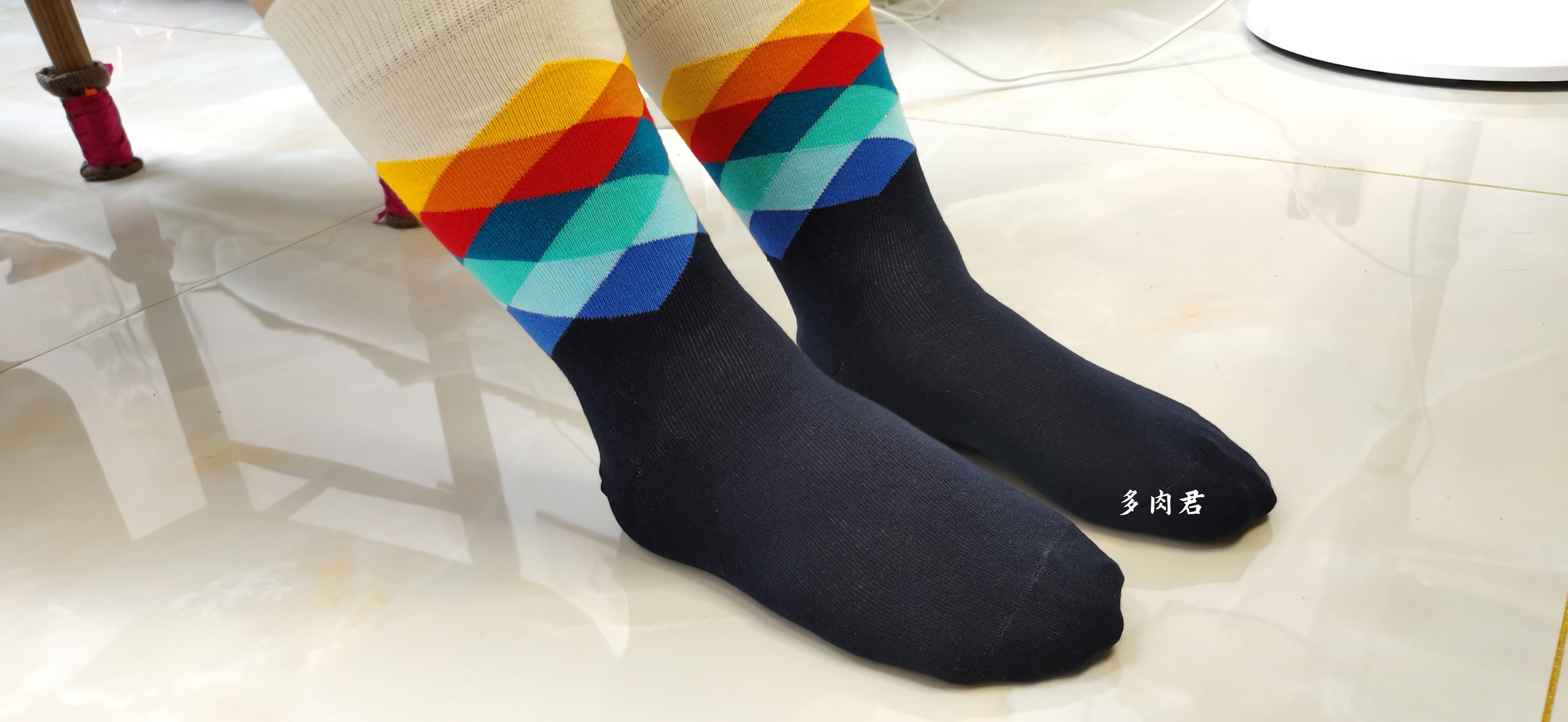 这些好看又不贵的袜子,你穿过几双?丨多肉君测评