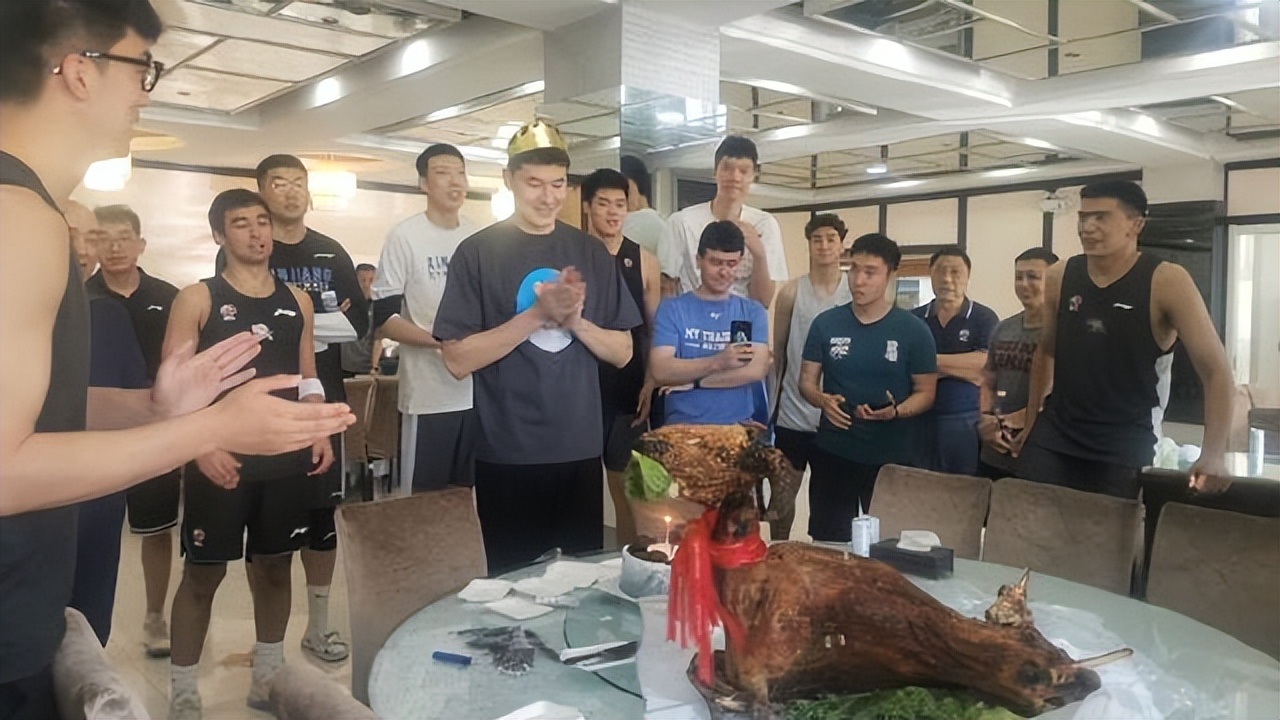 阿不都沙拉木为什么不在cba,cba阿不都沙拉木当过兵吗