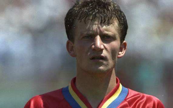 从古至今足球最好阵容,近十年欧洲足球最佳阵容