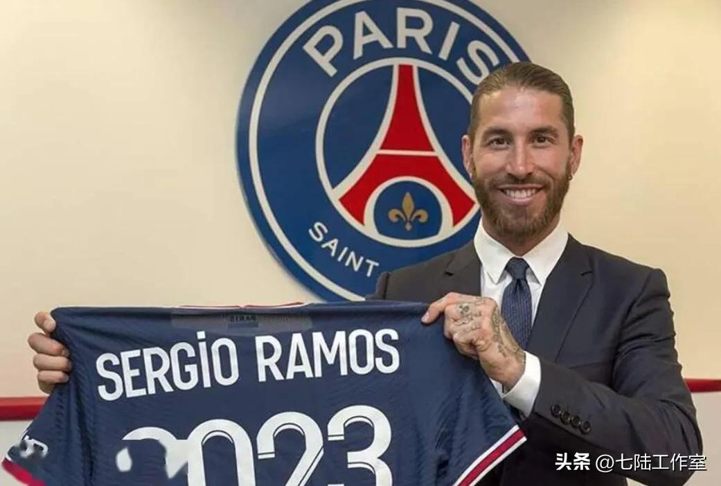 大方的挥手告别,大方的告别