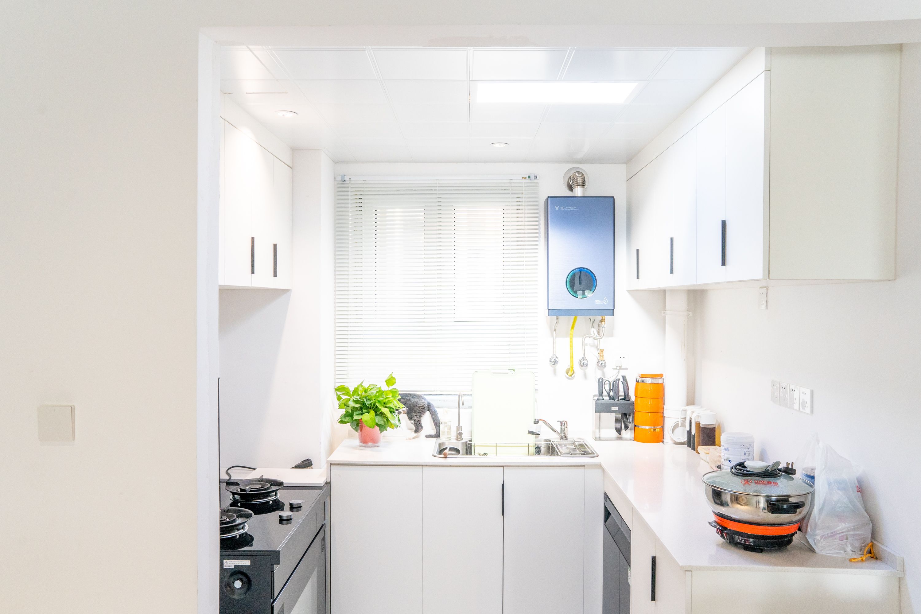 旧燃气热水器怎样安装新热水器,太阳能热水器和燃气热水器拆卸