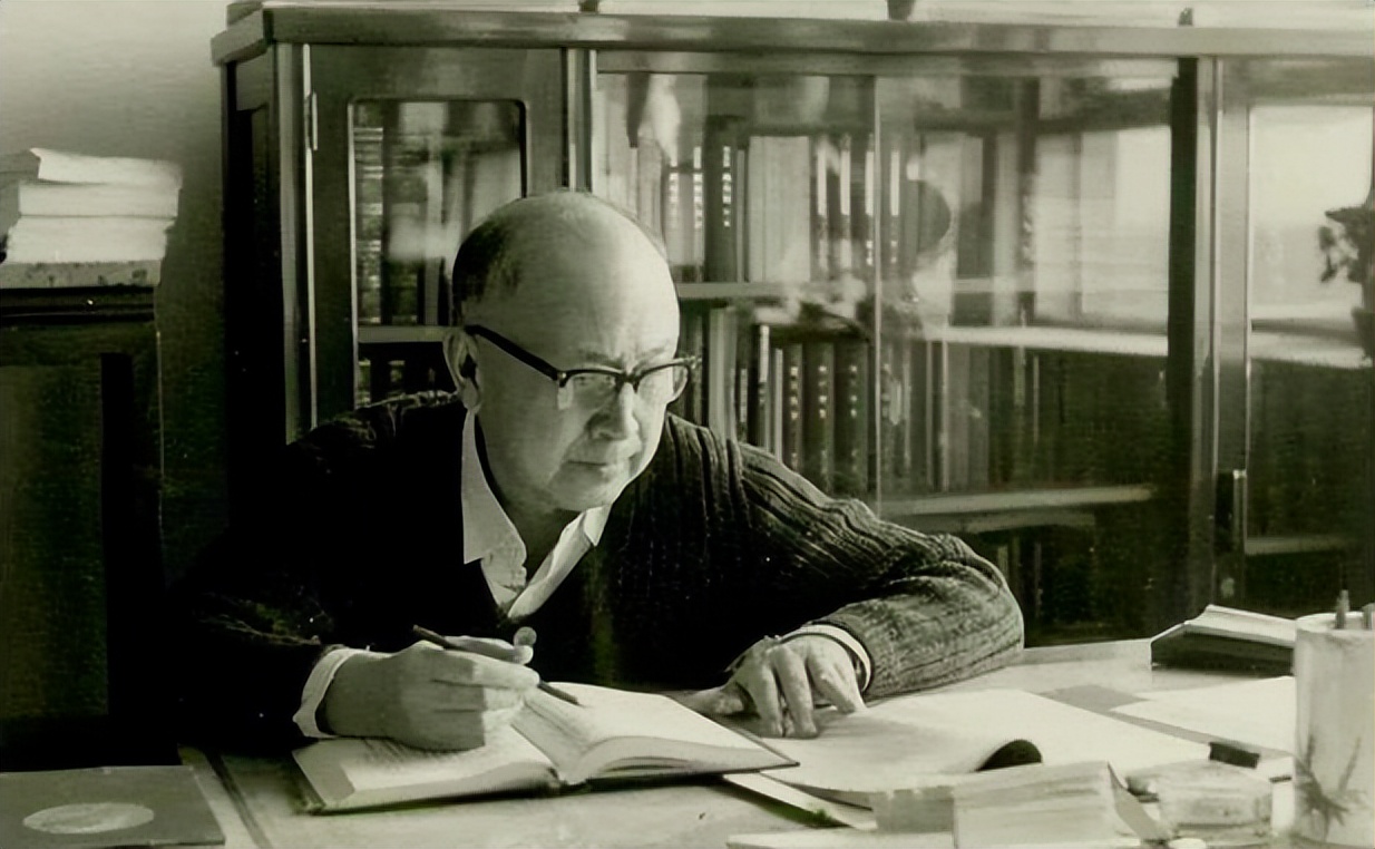 超强底气谦逊有礼的钱学森：怎样成为品质坚韧的学霸，吃苦就行吗