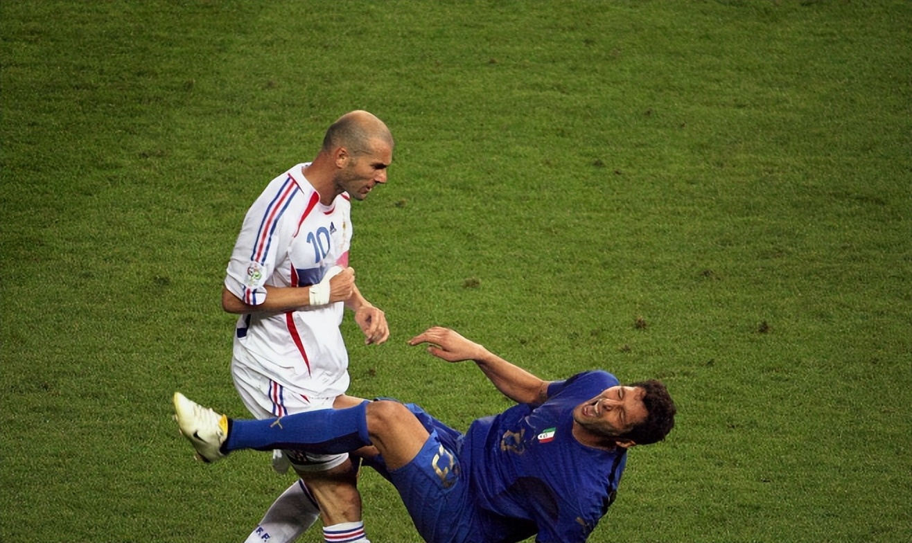 西班牙传控足球核心哈维,哈维巴萨实力有多强