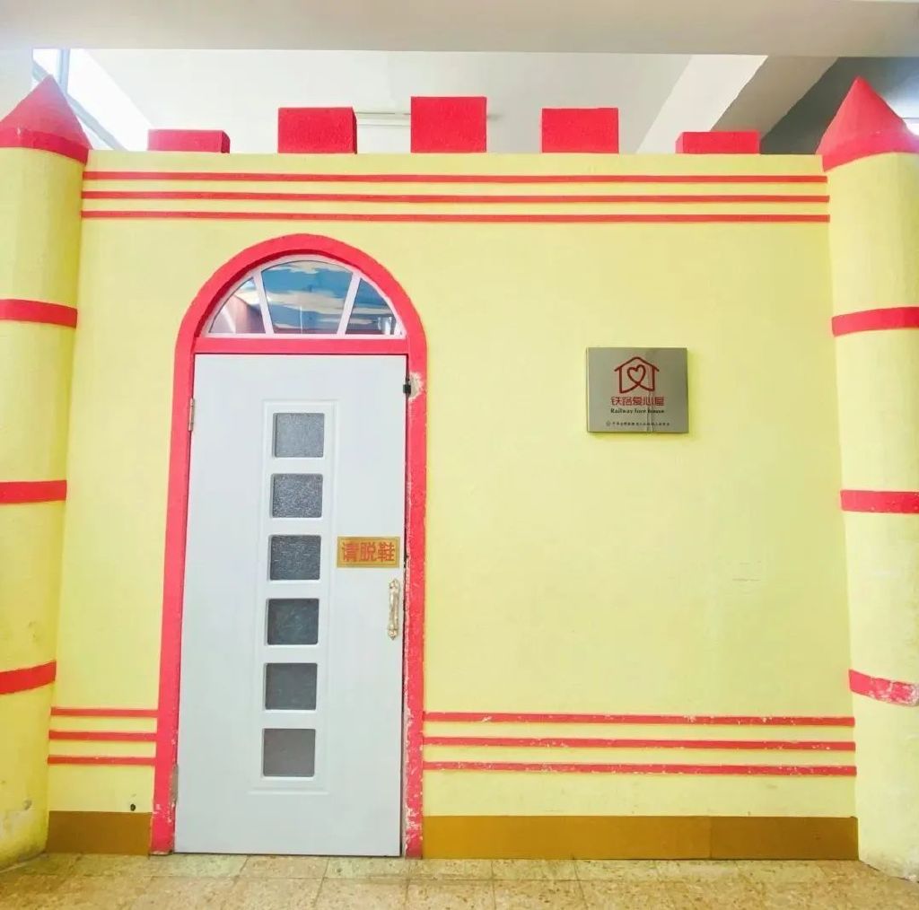 小长假旅游哪里实惠,小长假如何买到便宜机票