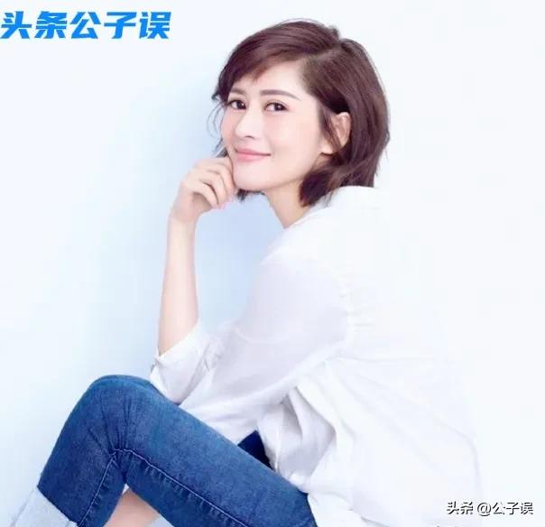 一张和冯小刚的“夜宿门”照片，彻底撕下了沈星的遮羞布