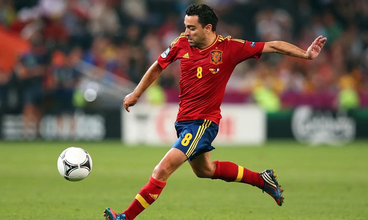 中国足坛十大中场球员,十大中场大师集锦