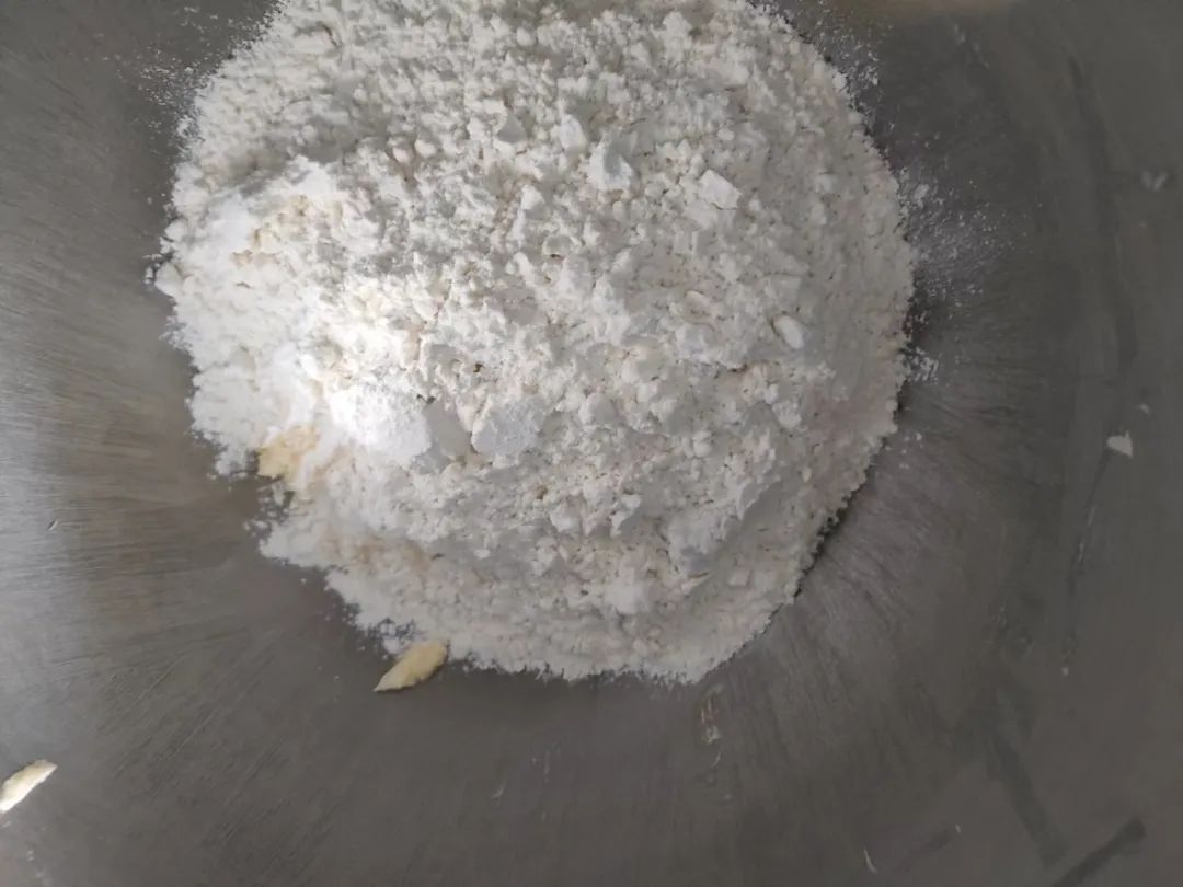 韩国ins博主，用饼干做创意蛋糕，一天1000个不愁卖