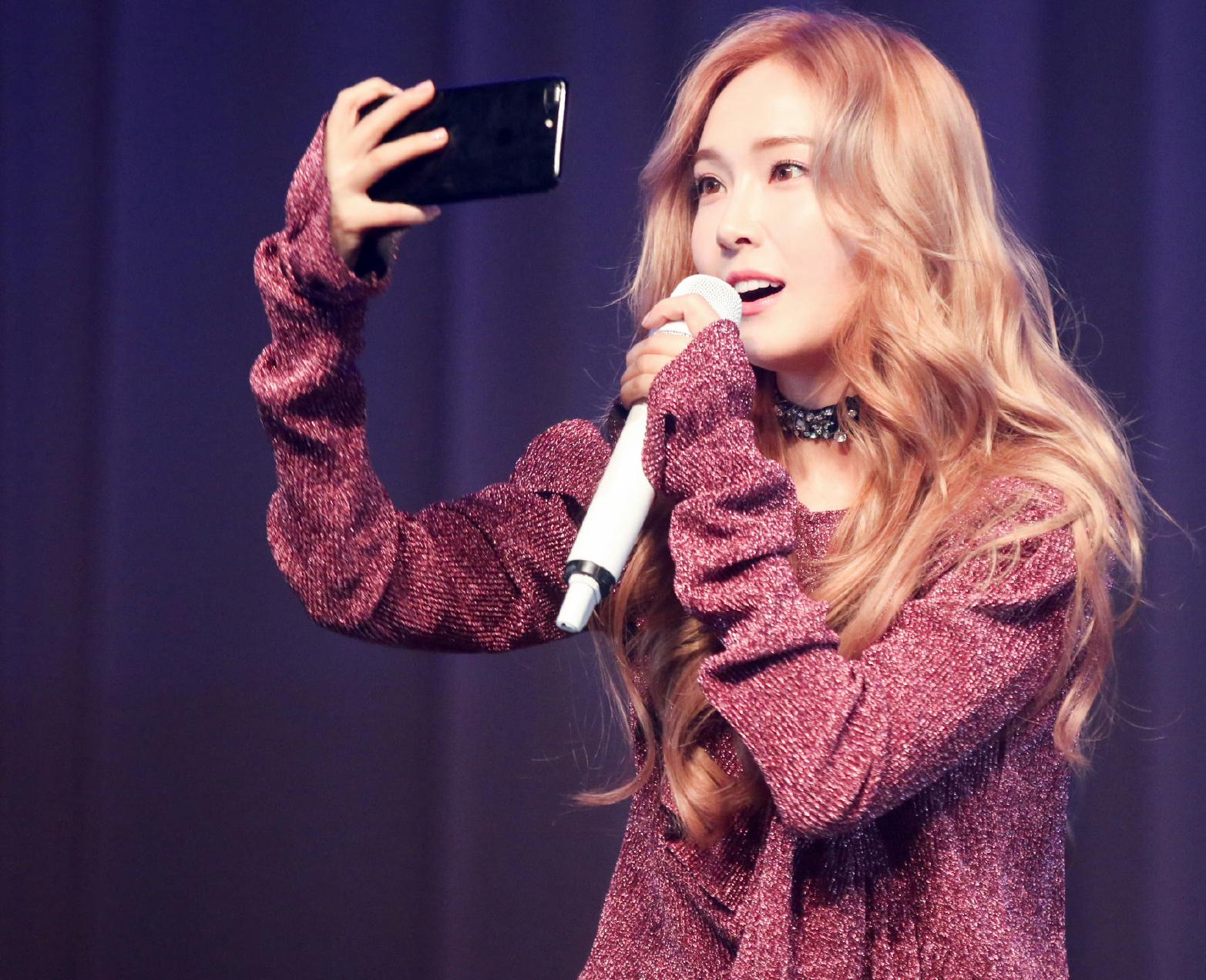 韩国明星回国捞金 (在中国捞金的韩国艺人)