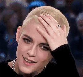 剃寸头的女生有多酷,那些剃寸头的女生