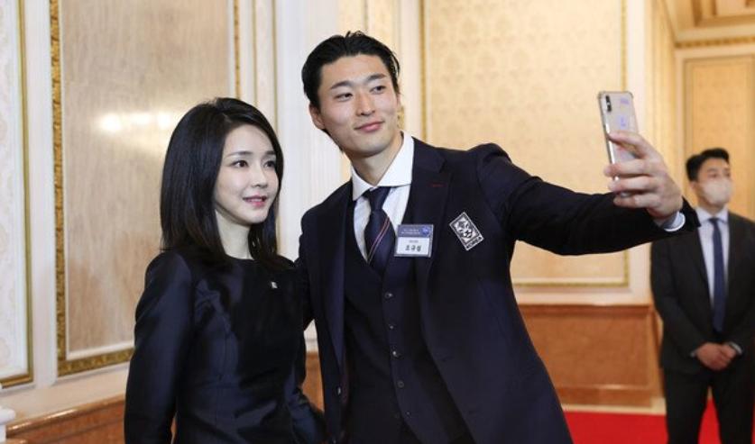 本托谈中国足协,韩国队主教练保罗本托卧薪尝胆