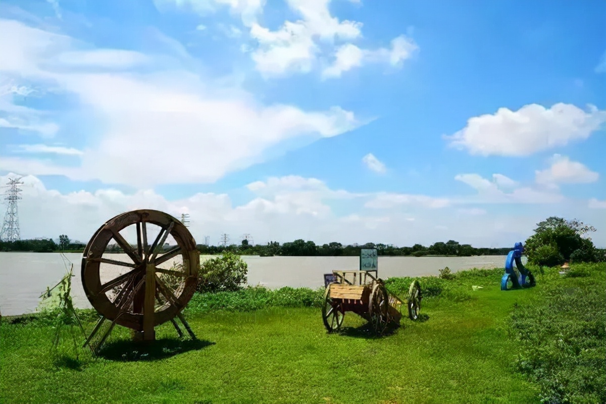 国内十大免费旅行圣地 (10个国内性价比最高的小众旅行地)