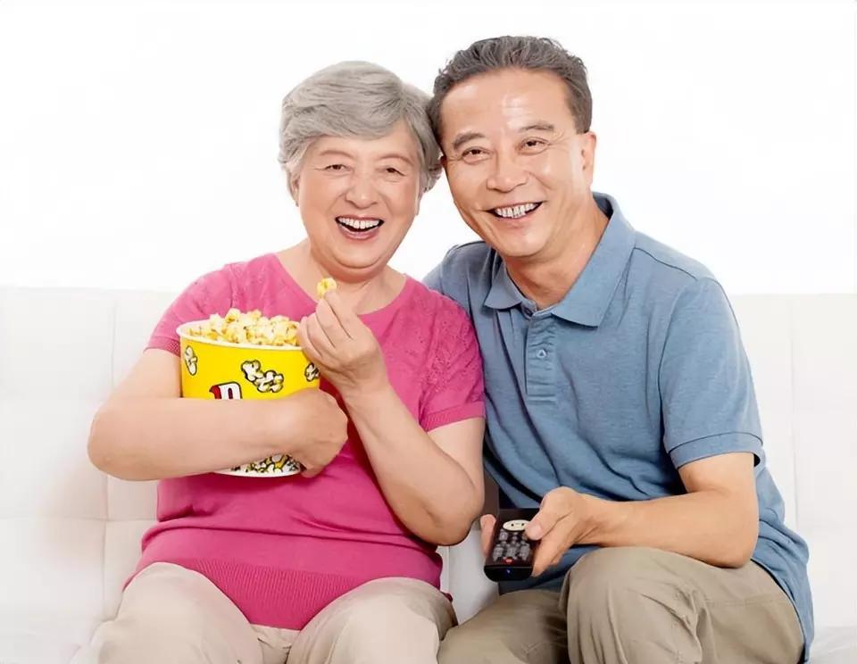 老年夫妻同住有什么益处,老年夫妻相处有什么好处