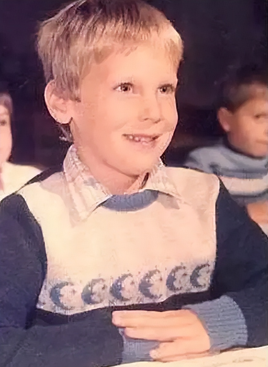 足坛明星小孩,足坛球星萌娃视频