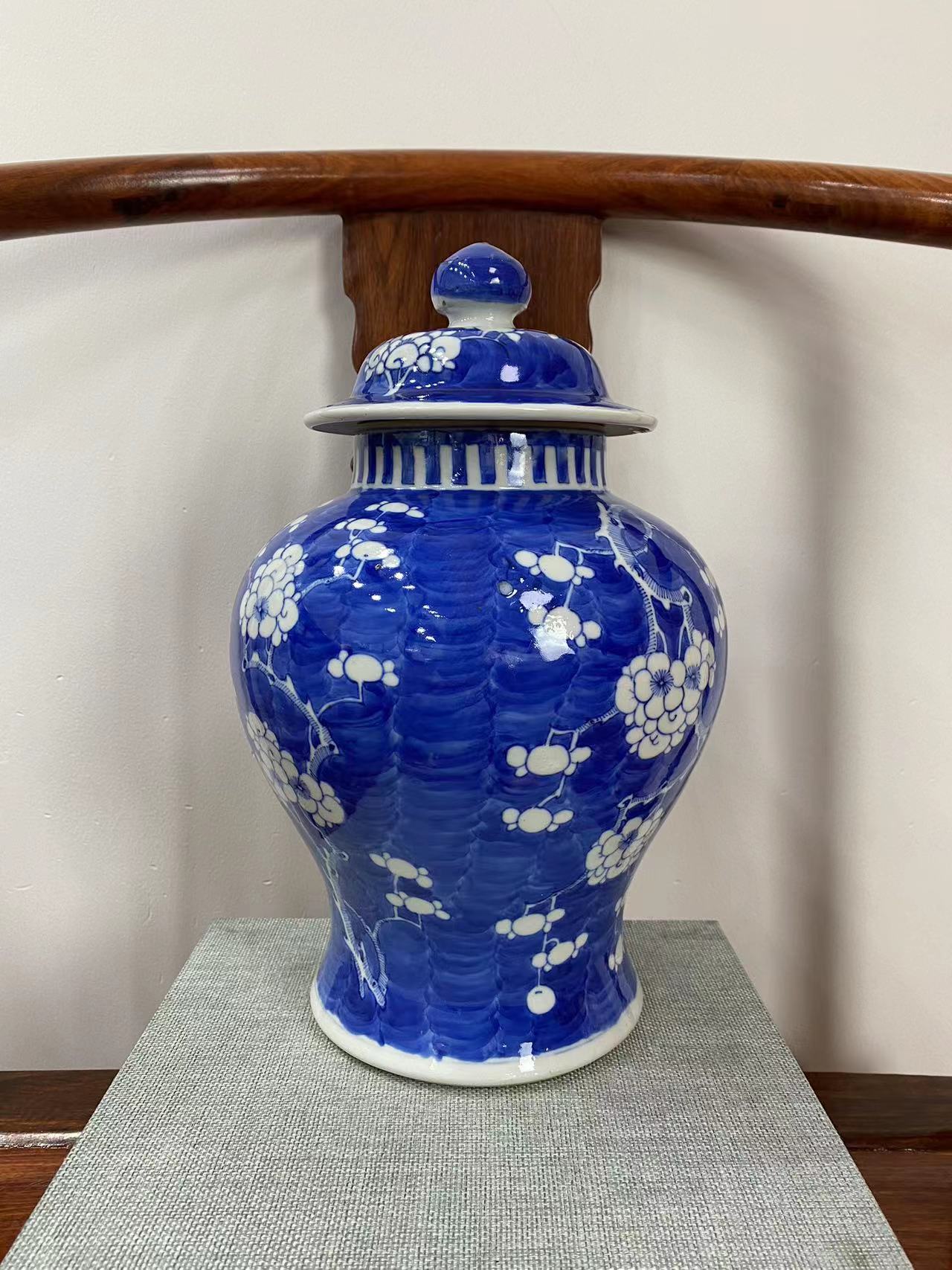 清冰梅瓷器,冰梅瓷器有没有官窑款式