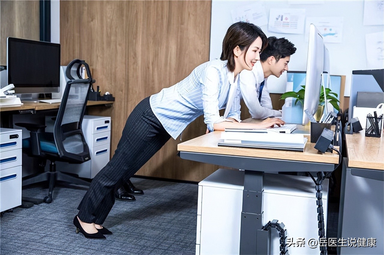 青少年患有肛裂正常吗,26岁老是肛裂