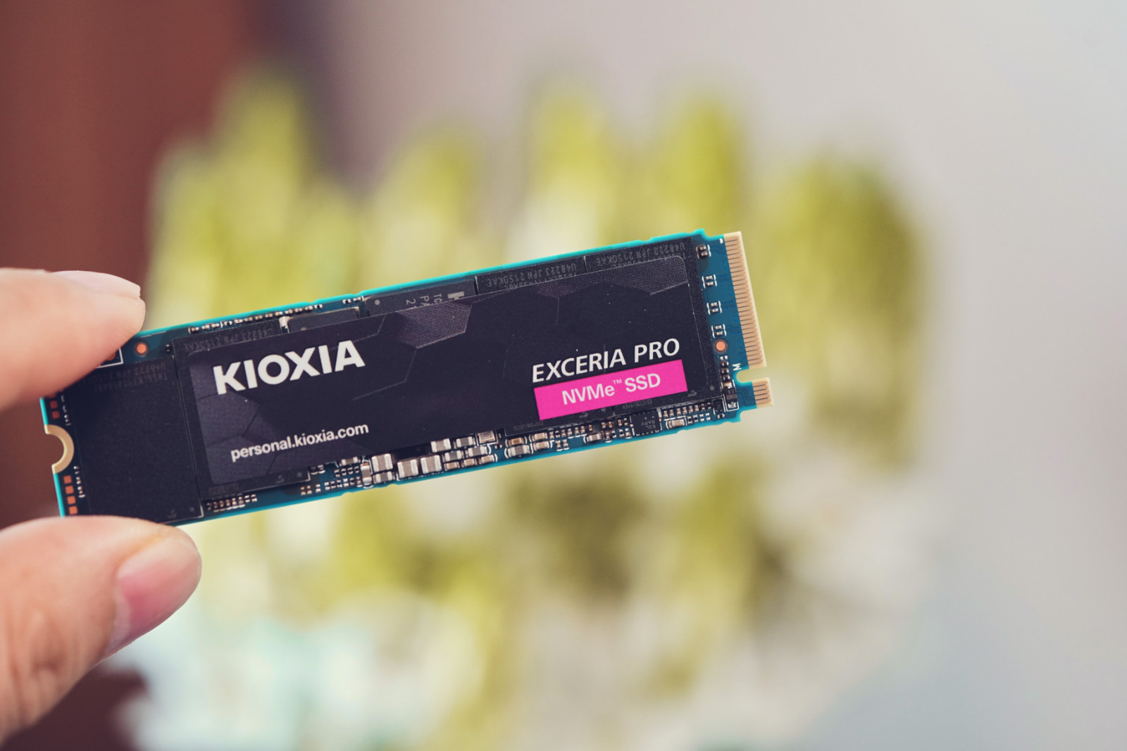 ssd应该买多大,铠侠pcie4.0固态硬盘