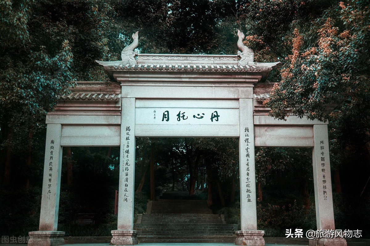 杭州西湖附近有什么山,杭州西湖附近有哪些名山