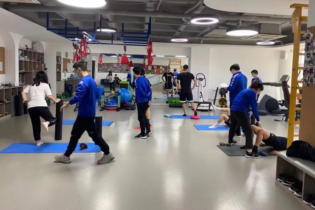 体医融合新模式！海牛俱乐部携手“Doc.Chen运动康复”保驾护航